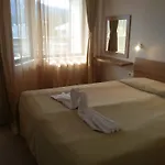 Snezhanka Tmf Lägenhetshotell