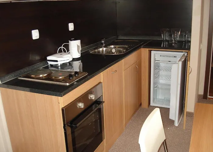 Aparthotel Snezhanka Tmf 3*